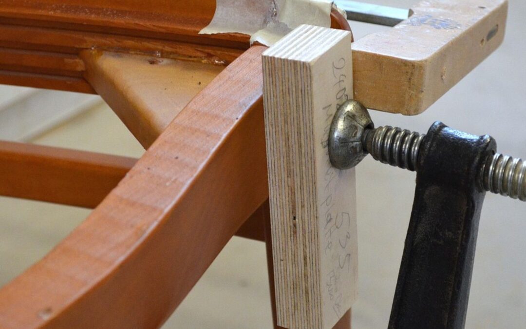 How to Make a Table - DIY Guide